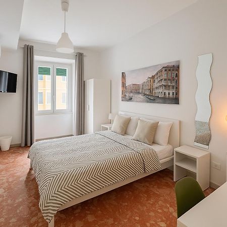 Colosseo Rooms B&B Rome Bagian luar foto