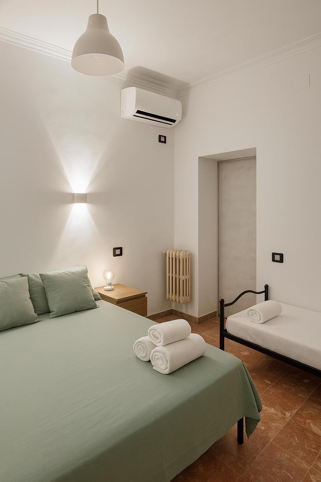 Colosseo Rooms B&B Rome Ruang foto
